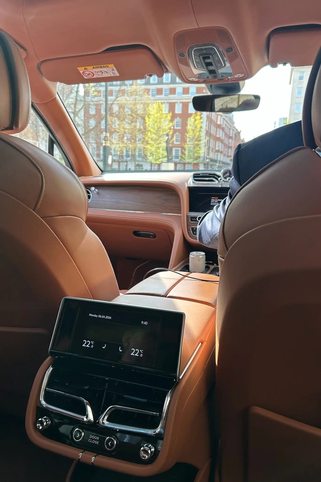 100 triệu đổi lấy trải nghiệm tại 2 khách sạn đắt nhất London mà vẫn phải kiễng chân mới có view đẹp - Ảnh 8.