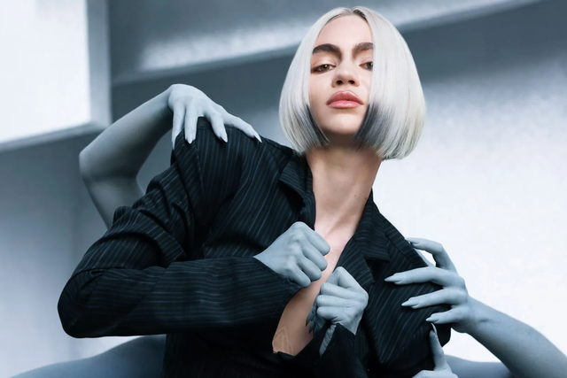 Grimes, người phụ nữ kỳ lạ sinh con cho tỷ phú Elon Musk: Tự phẫu thuật nhãn cầu, đóng thuyền chở gà và làm nhạc về ngày tận thế - Ảnh 1.