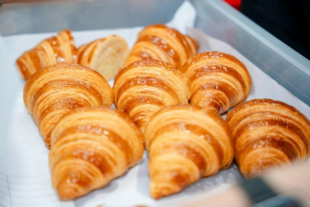Bánh đoạt Giải Nhất Bánh sừng bò tại lễ hội Bánh Mì Việt Nam 2026 đã có mặt tại GO! An Lạc - Ảnh 4.