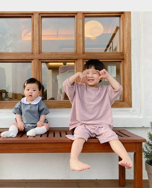 Nuôi con các mẹ cứ đơn giản hóa đi, đừng cố rập khuôn vì làm gì có đáp án nào là chuẩn - Ảnh 6.