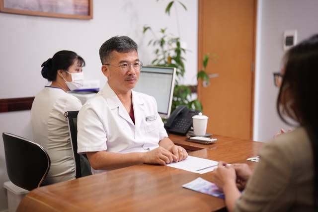 TTND.PGS.TS.BS Lê Hoàng: “Thành công trong IVF không chỉ tính bằng tỷ lệ có thai, mà còn phải hướng đến trải nghiệm điều trị tốt nhất” - Ảnh 1.