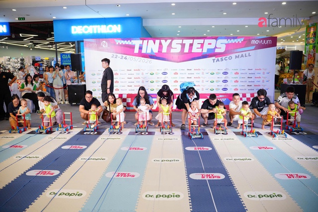 Tiny Steps chặng II: Hơn 1000 gia đ&igrave;nh c&ugrave;ng tạo n&ecirc;n ng&agrave;y hội bỉm sữa s&ocirc;i động tại H&agrave; Nội  - Ảnh 4.