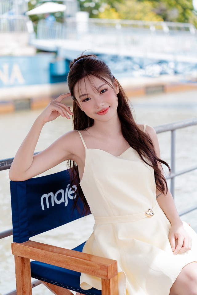 Lương Thùy Linh, Jun Vũ cùng nhau thả dáng, nhìn là thấy mùa hè rực rỡ rồi - Ảnh 2.