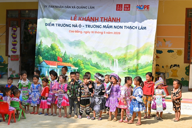 “Mỗi tuần đi 50km để lên lớp”: Câu chuyện phía sau ngôi trường mầm non mới ở Lào Cai - Ảnh 6.