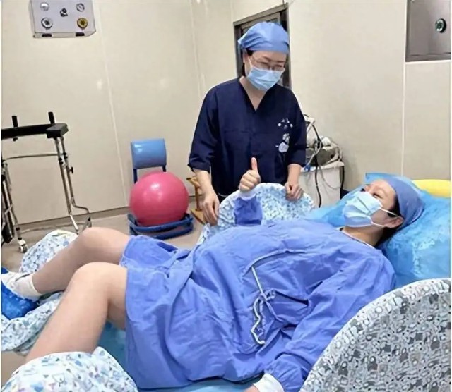 Sản phụ ho nhẹ 1 tiếng, cả bệnh viện bước vào trạng thái báo động cấp cứu cao nhất - Ảnh 2.