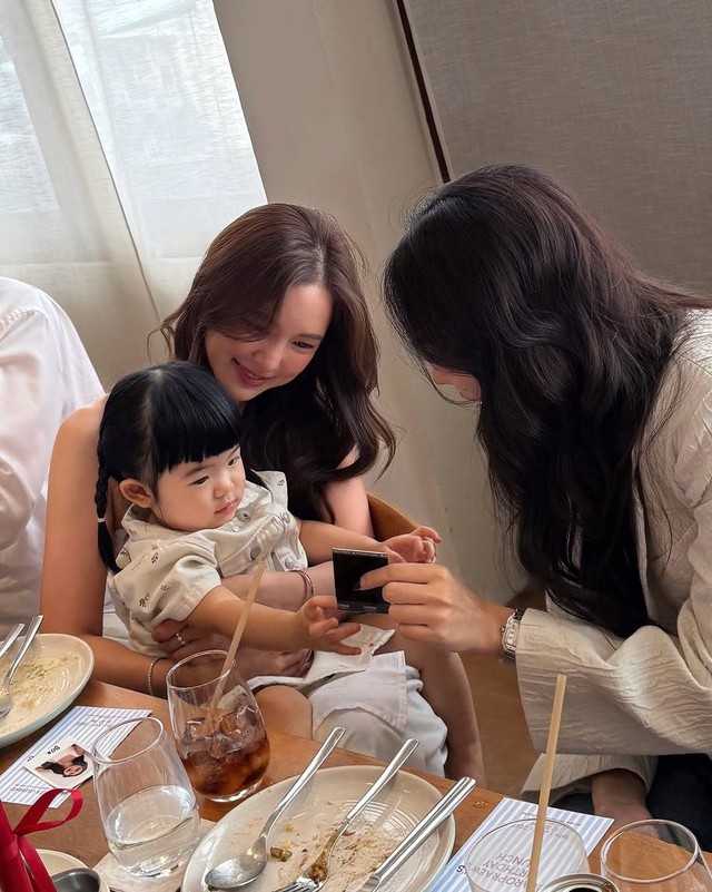 Có 1 kiểu phụ huynh, vì sĩ diện, sẵn sàng hùa theo người ngoài để chê bai con mình - Ảnh 3.