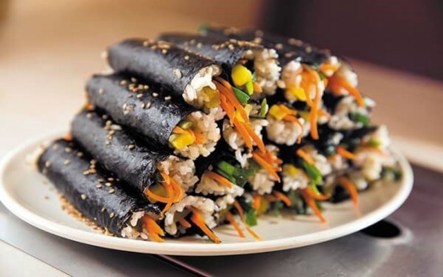 Mùa hè đổ mồ hôi liên tục, cà tím và đậu xanh đều bị 