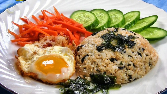 Mùa hè đổ mồ hôi liên tục, cà tím và đậu xanh đều bị 
