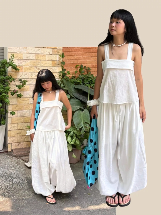 Từ 25 đến 55 tuổi đều có thể mặc đẹp: Chiếc quần màu hồng đang gây bùng nổ - Ảnh 11.