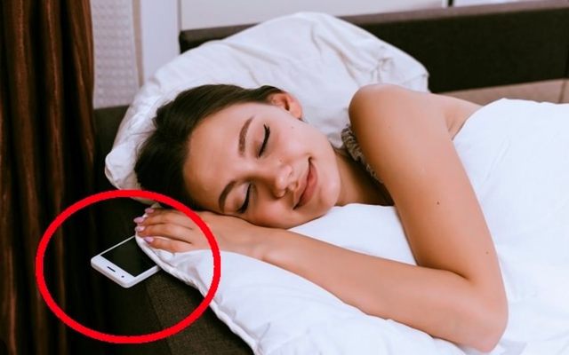Quá nguy hiểm: Đừng bao giờ để điện thoại của bạn ở 7 vị trí này, vị trí thứ 3 có thể làm tăng đáng kể nguy cơ ung thư - Ảnh 1.