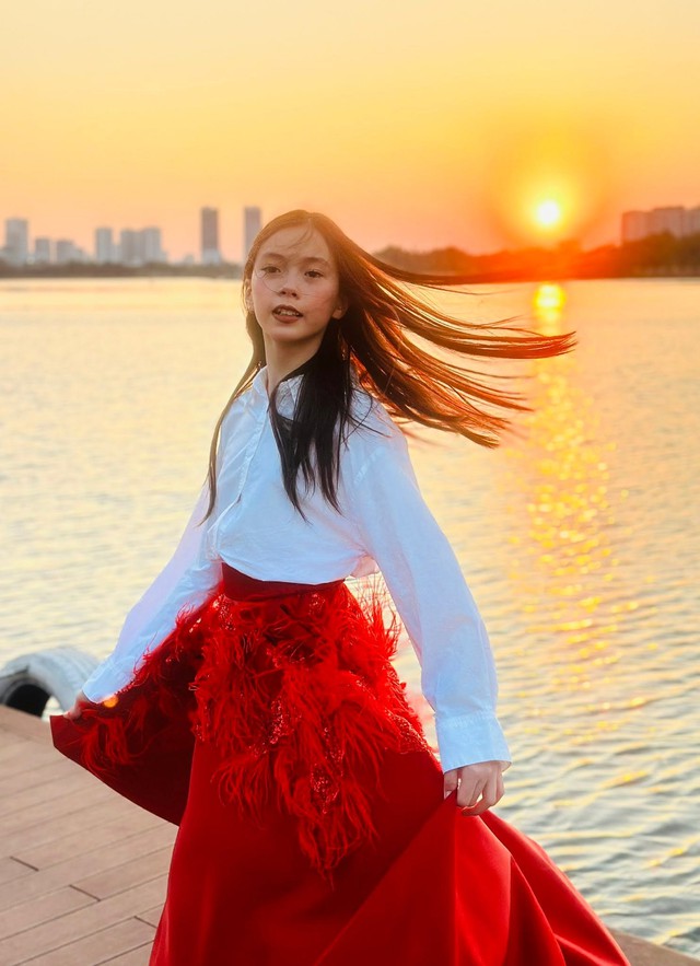 Đoan Trang: Hạnh ph&uacute;c gia đ&igrave;nh v&agrave; con g&aacute;i tự lập giữa nền văn h&oacute;a kh&aacute;c biệt - Ảnh 8.