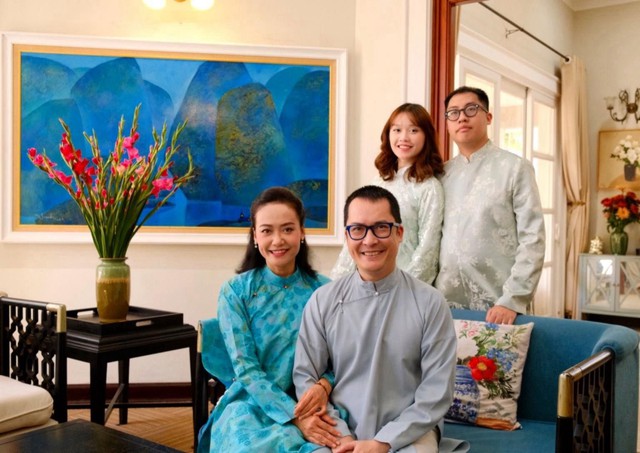 Hồng &Aacute;nh ở tuổi U50: Bao dung với những điều kh&ocirc;ng trọn vẹn, y&ecirc;u thương cả những g&igrave; kh&ocirc;ng thuộc về m&igrave;nh - Ảnh 2.