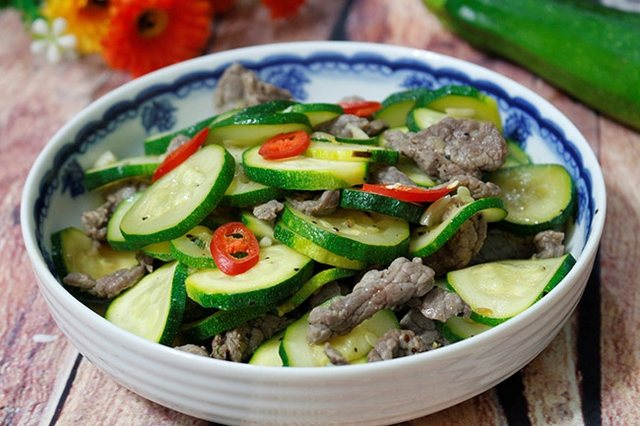 B&iacute; ng&ograve;i đang được săn đ&oacute;n v&igrave; qu&aacute; tốt cho sức khỏe, nhưng nhiều người vẫn chế biến sai c&aacute;ch m&agrave; kh&ocirc;ng hay biết - Ảnh 1.