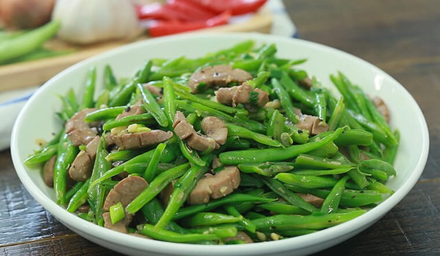 Đậu cove đang l&agrave; &ldquo;vua canxi&rdquo; m&ugrave;a h&egrave;: Gấp đ&ocirc;i đậu n&agrave;nh, gấp 7 lần thịt g&agrave; - Ảnh 3.