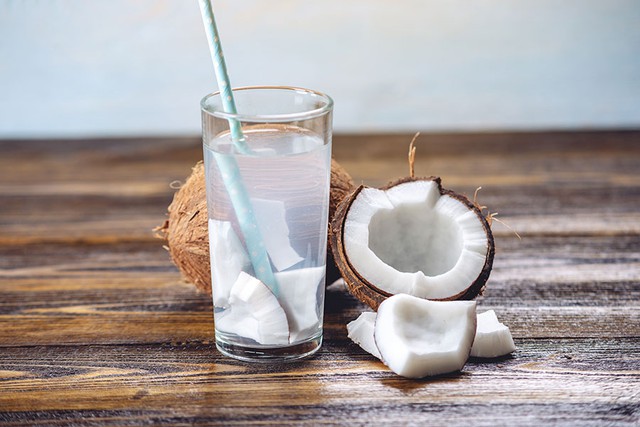 B&iacute; quyết bổ sung nước của Vương phi Kate v&agrave; lời cảnh b&aacute;o từ chuy&ecirc;n gia: Một nh&oacute;m người tuyệt đối kh&ocirc;ng n&ecirc;n uống v&igrave; nguy cơ loạn nhịp tim - Ảnh 5.