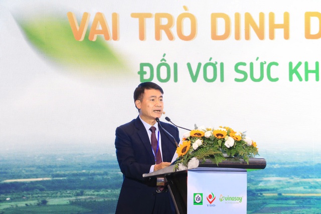 Vai trò dinh dưỡng từ đậu nành và các loại hạt với sức khỏe và phòng chống bệnh không lây nhiễm - Ảnh 2.