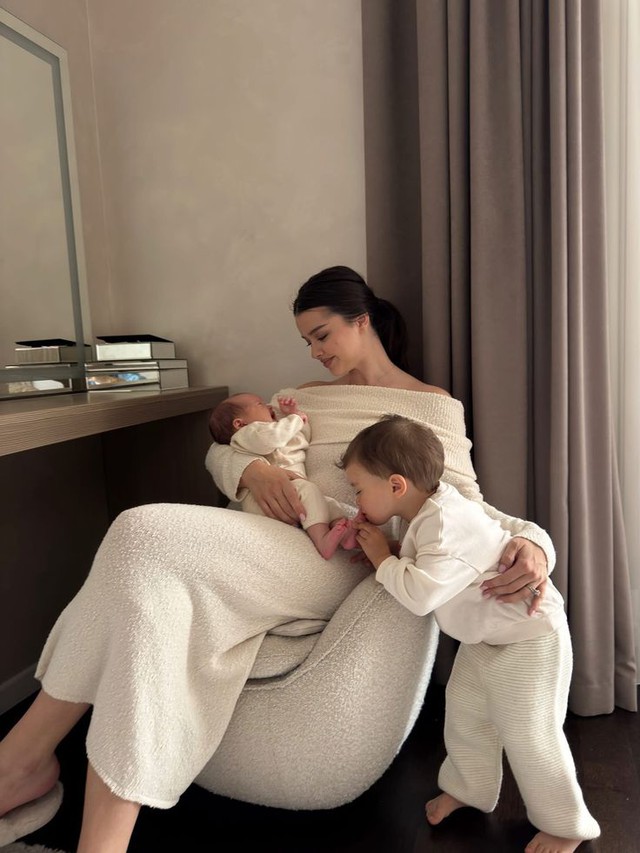 Vì sao chăm hai con đôi khi lại nhàn hơn chăm một con?  - Ảnh 1.