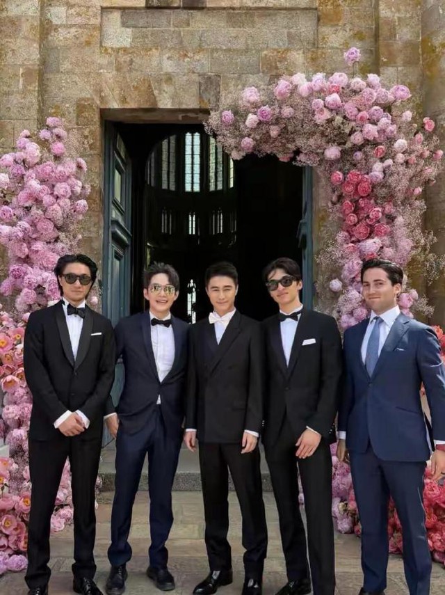 Nhìn đội phù rể triệu đô trong đám cưới của Hà Du Quân và Hề Mộng Dao để hiểu thế nào là 
