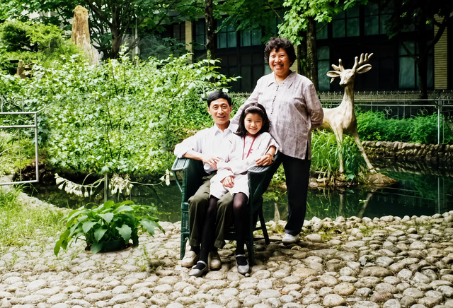 Người ta ghen tị n&oacute;i Hề Mộng Dao 