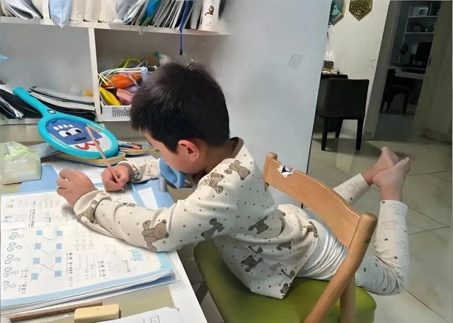 Trẻ càng bị giục càng lề mề? Đừng vội trách con, lỗi có khi là tại bố mẹ đấy! - Ảnh 3.
