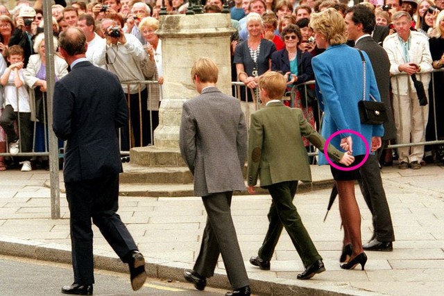 C&aacute;ch nu&ocirc;i dạy con của Kate v&agrave; C&ocirc;ng nương Diana: So s&aacute;nh phong c&aacute;ch độc đ&aacute;o trong năm 2026 - Ảnh 5.
