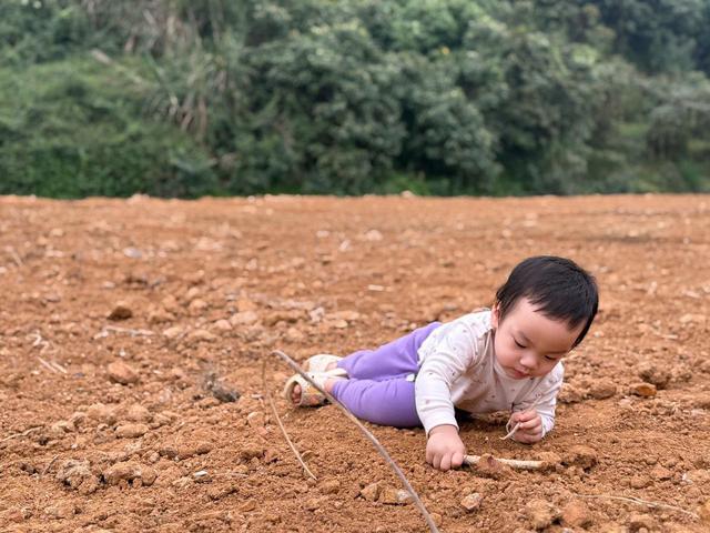 Con hiếu động hay tăng động? Nhầm lẫn phổ biến của nhiều cha mẹ - Ảnh 2.