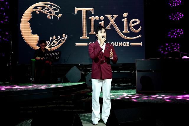 Nữ nhạc sĩ sở hữu hơn 200 ca kh&uacute;c lần đầu l&agrave;m đ&ecirc;m nhạc ri&ecirc;ng - Ảnh 6.