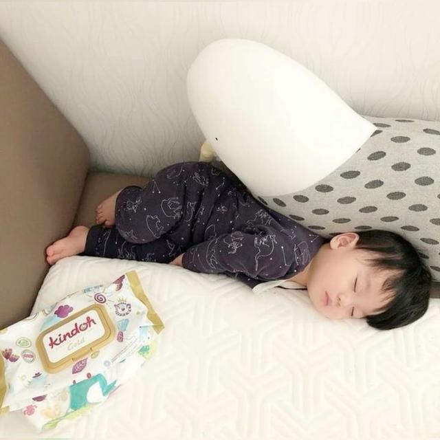 Trẻ ngủ sau 10 giờ đêm sẽ đối mặt với 3 điều này - Ảnh 2.