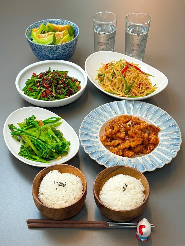 Thực đơn cơm nh&agrave; cho cả tuần kh&ocirc;ng tr&ugrave;ng m&oacute;n , dễ nấu v&agrave; ngon miệng - Ảnh 5.