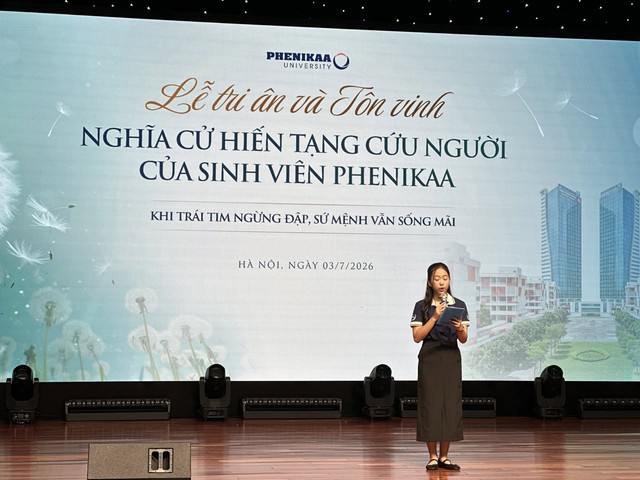 Nghẹn ngào khoảnh khắc thầy hiệu trưởng nói lời chia tay với học trò là sinh viên y khoa năm nhất hiến tạng cứu người sau tai nạn giao thông - Ảnh 1.