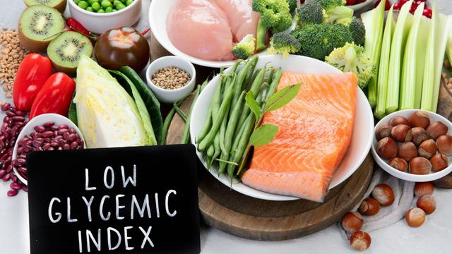 Giảm c&acirc;n, giảm mỡ m&aacute;u chưa chắc cần thực phẩm đắt tiền: B&iacute; quyết c&oacute; thể nằm ở m&oacute;n ăn nhiều người bỏ qua - Ảnh 1.