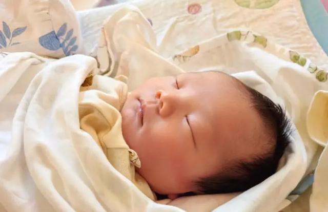 6 sai lầm ở cữ dễ mắc phải người lớn trong nhà vẫn cố kiết làm theo - Ảnh 1.