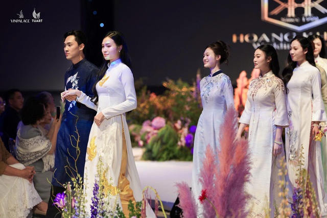 3 màn trình diễn quy tụ gần 100 người mẫu tại The Vietnam Grand WeddX 2026 - Ảnh 2.