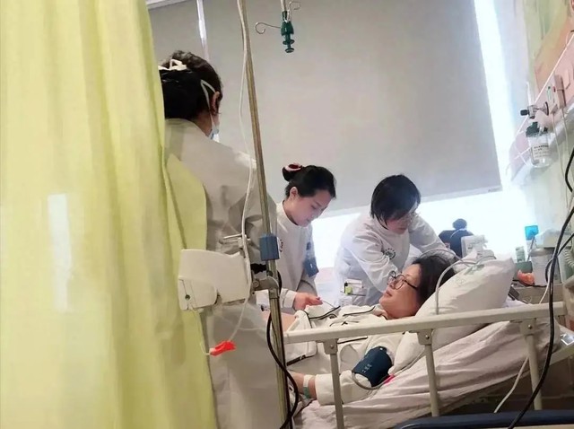 Sinh con ban ngày và sinh con ban đêm khác nhau thế nào? Không hề tâm linh, đây là 4 điểm khác nhau một trời một vực - Ảnh 1.