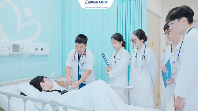 Thói quen ăn uống hằng ngày đang âm thầm làm gia tăng nguy cơ đột quỵ ở người trẻ - Ảnh 1.