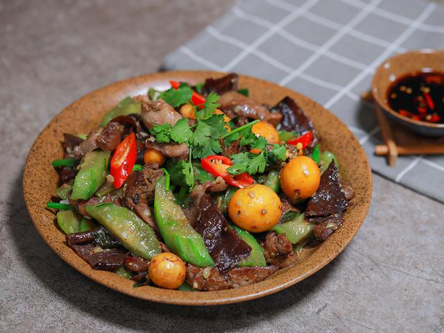 Ăn mướp mùa hè rất tốt, nhưng 3 nhóm người này nên hạn chế kẻo phản tác dụng - Ảnh 2.