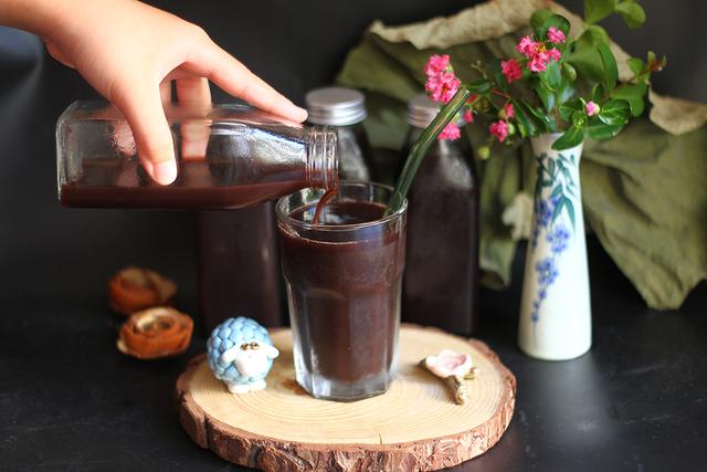 Chớm thu, đừng quên ăn đậu đen: Loại hạt dân dã được cho là giúp tóc đen, giảm đau lưng và hạn chế đổ mồ hôi ban đêm - Ảnh 4.