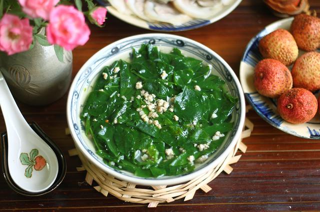 8 loại rau v&agrave;o m&ugrave;a thu được nhiều người y&ecirc;u th&iacute;ch: Vừa thanh m&aacute;t, vừa gi&uacute;p cơ thể dễ chịu trong những ng&agrave;y hanh kh&ocirc; - Ảnh 4.