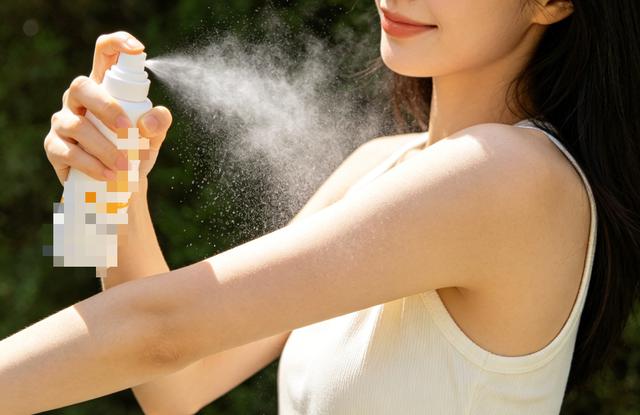 Bác sĩ da liễu Mỹ cảnh báo khi dùng 1 loại kem chống nắng: