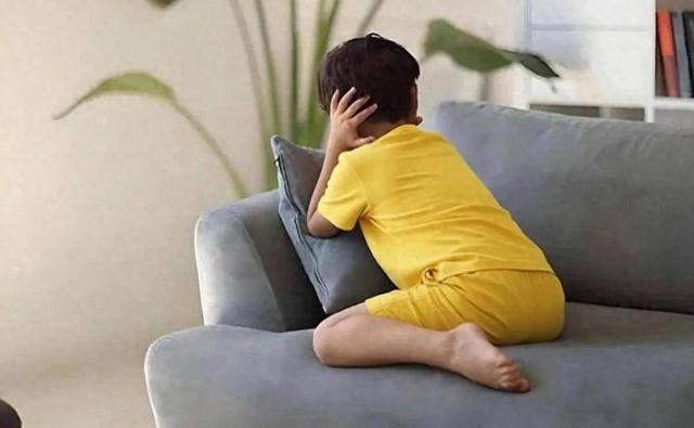 3 thói quen gây tổn hại nhất đến cảm xúc của trẻ: Bố mẹ đọc được rồi thì hãy dừng lại ngay! - Ảnh 1.