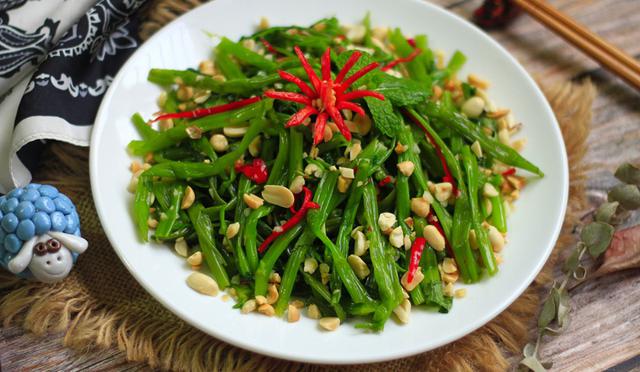 Trời bắt đầu hanh khô, hãy thêm rau muống vào bữa ăn: Vừa dễ ăn, vừa bổ sung chất xơ, giúp cơ thể dễ chịu hơn - Ảnh 4.