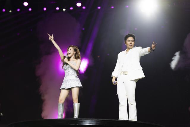 Hương Tràm tại Phao Cứu Sinh Concert: Có những quyết định, đến tận bây giờ Tràm vẫn không biết đó có phải là lựa chọn đúng hay không - Ảnh 12.
