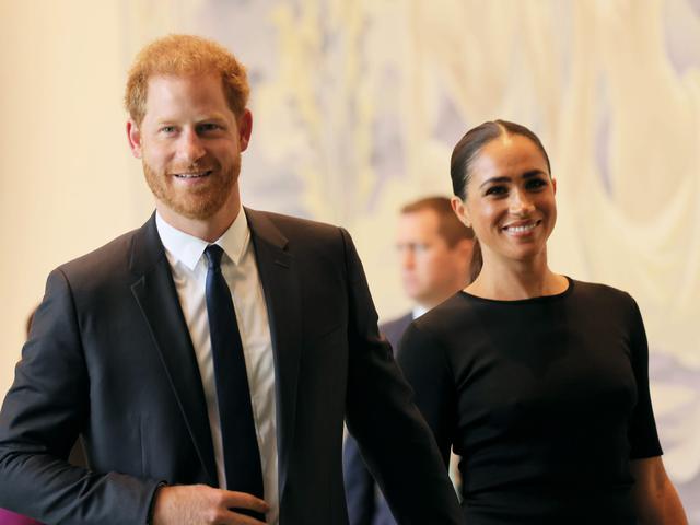 Vợ chồng Harry v&agrave; Meghan sẽ sống ở đ&acirc;u khi chuyển về Anh năm 2026 - Ảnh 1.