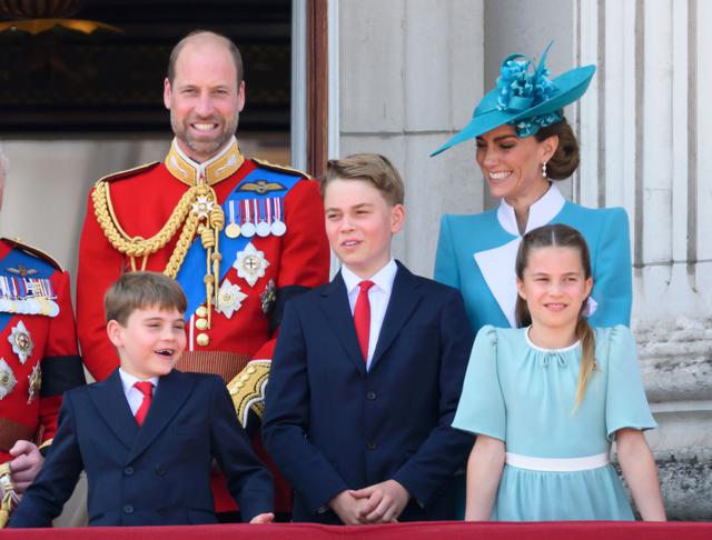 Những nguyên tắc William - Kate đặt ra trong nhà để George, Charlotte và Louis không trở thành những đứa trẻ được nuông chiều - Ảnh 3.