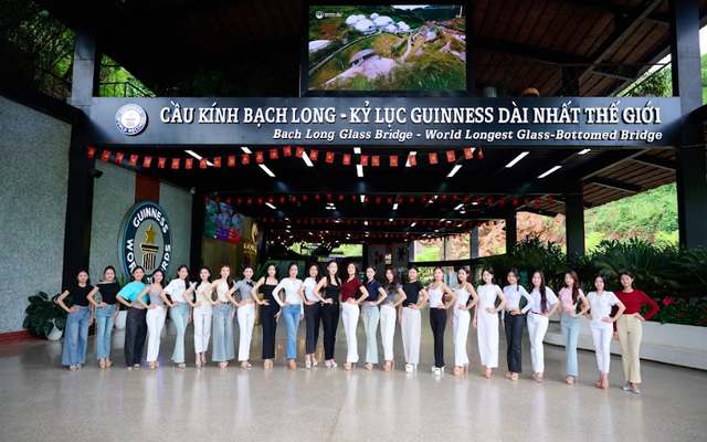 Dàn thí sinh Miss Galaxy Vietnam 2026 catwalk giữa cầu kính dài nhất thế giới - Ảnh 1.