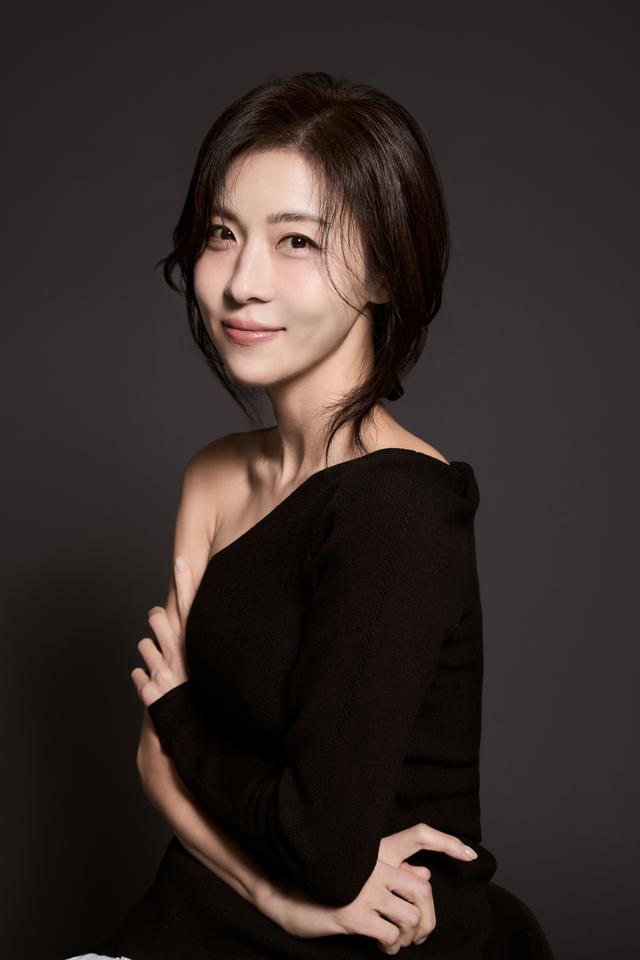 Mỹ nhân showbiz tự