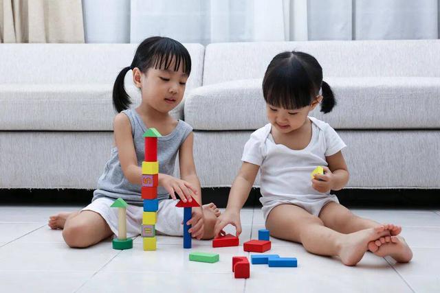 Dành hơn 1h/ngày cho việc này có thể ảnh hưởng đến cấu trúc não bộ của trẻ - Ảnh 3.