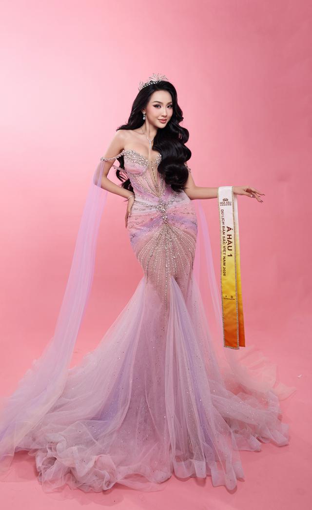 Á hậu Bảo Châu khoe vóc dáng săn chắc, tiết lộ kỷ luật được rèn từ 10 năm theo dancesport cùng Khánh Thi - Phan Hiển - Ảnh 5.