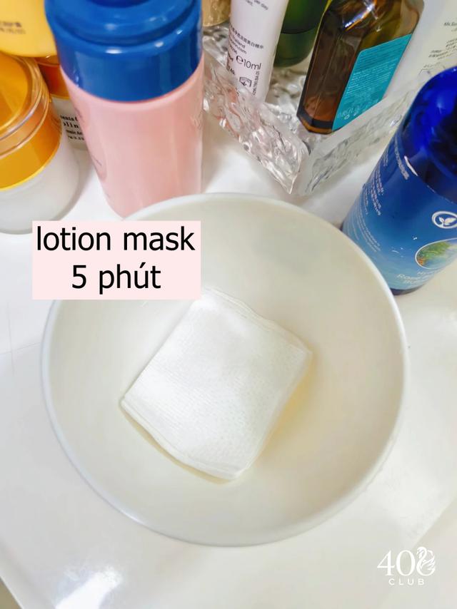 Đắp bông thấm nước lotion 5 phút trước khi dưỡng da: Mẹo nhỏ giúp da mềm mượt, bớt căng rát - Ảnh 3.