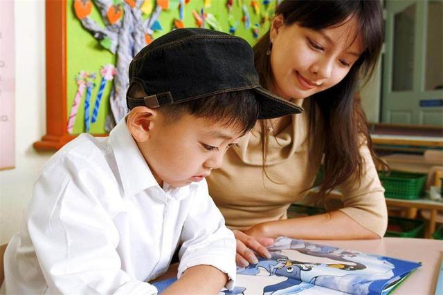 Bé trai quấn mẹ có thực sự lớn lên thành “mama boy”? - Ảnh 4.